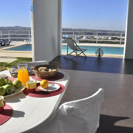Casa Serra E Mar Holiday home