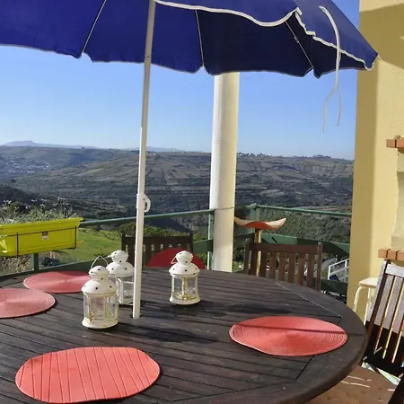 Casa Serra E Mar Holiday home *